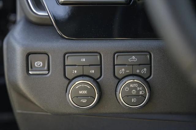 2026 Chevrolet Silverado 3500HD Crew Cab, Long Bed, LT Dual Rear Wheel, RWD