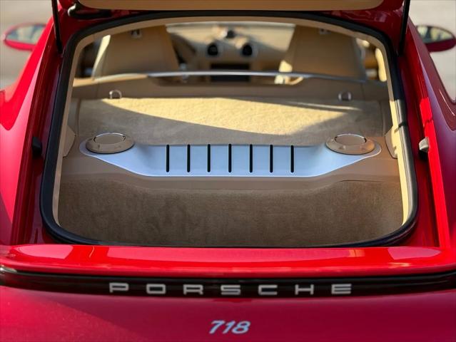 2017 Porsche 718 Cayman S