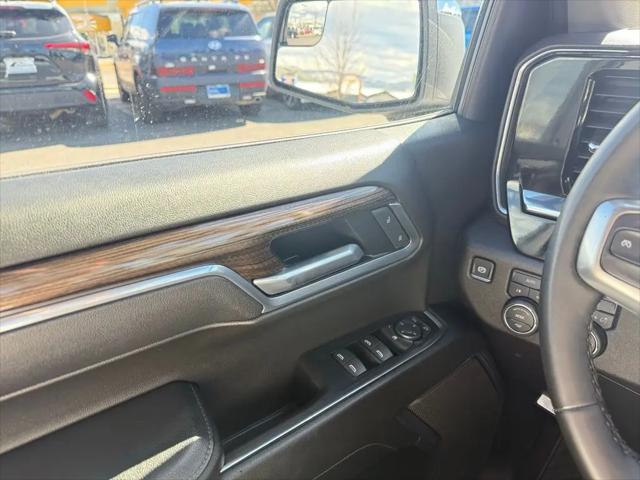2025 Chevrolet Silverado 1500 4WD Crew Cab Standard Bed LT