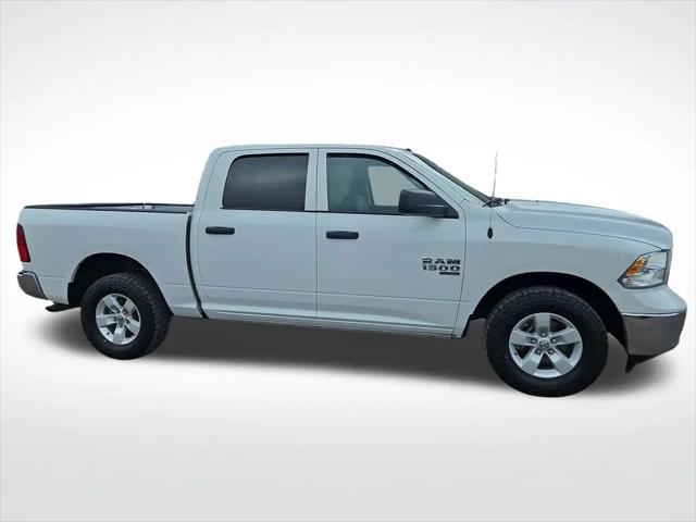 2023 Ram 1500 Classic SLT Crew Cab 4x4 5'7" Box
