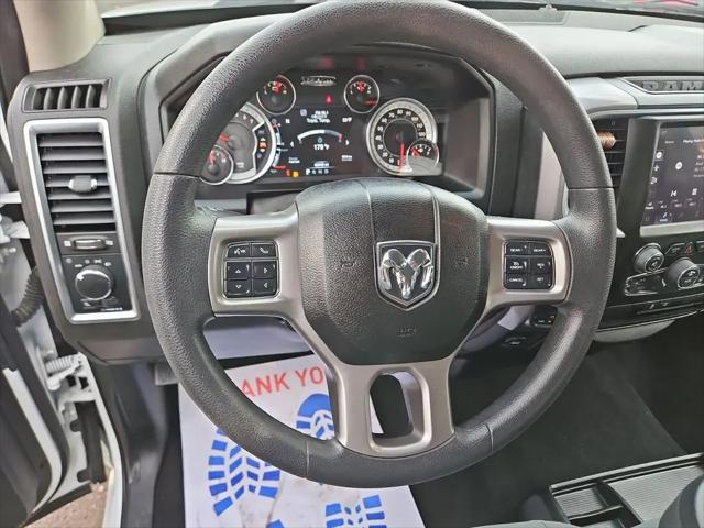 2023 Ram 1500 Classic SLT Crew Cab 4x4 5'7" Box