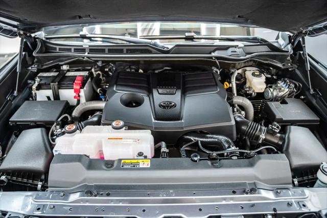 2026 Toyota Tundra SR5 CrewMax 5.5' Bed