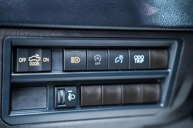 2026 Toyota Tundra SR5 CrewMax 5.5' Bed