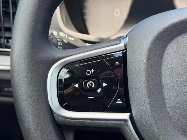 2026 Volvo V60 Cross Country Ultra, B5 AWD Gas (mild hybrid)