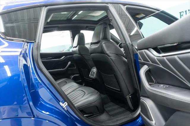 2022 Maserati Levante Modena