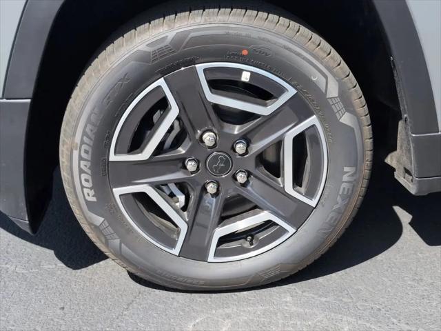 2026 Jeep Cherokee Laredo 4x4