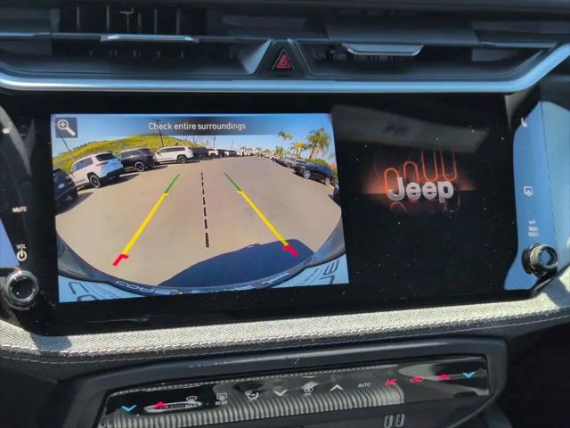 2026 Jeep Cherokee Laredo 4x4