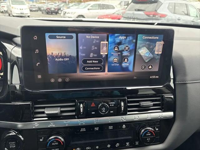 2026 Nissan Pathfinder SL