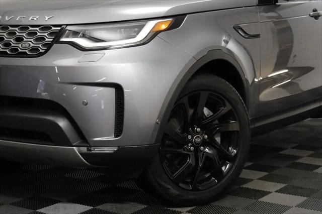 2025 Land Rover Discovery P300 S