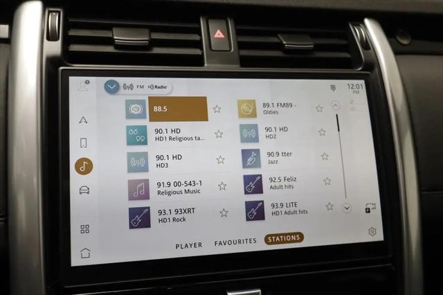 2025 Land Rover Discovery P300 S