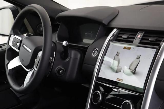 2025 Land Rover Discovery P300 S
