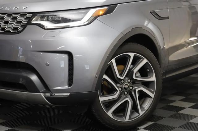 2025 Land Rover Discovery P300 S