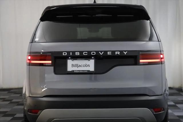 2025 Land Rover Discovery P300 S
