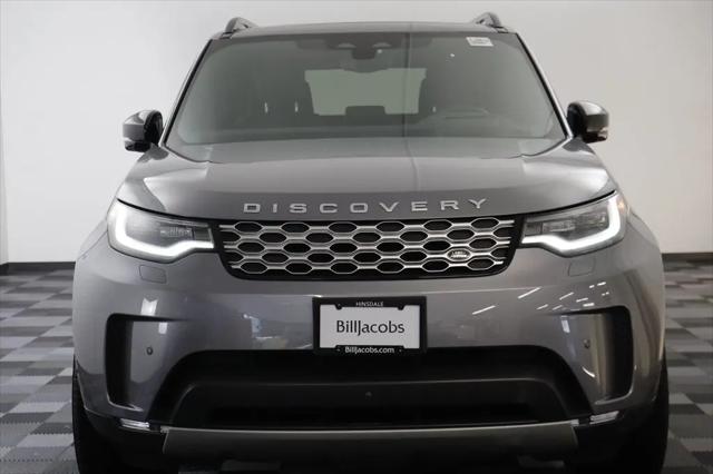 2025 Land Rover Discovery P300 S
