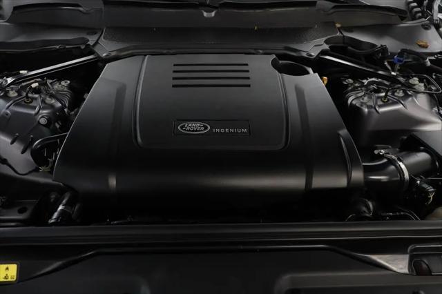 2025 Land Rover Discovery P300 S