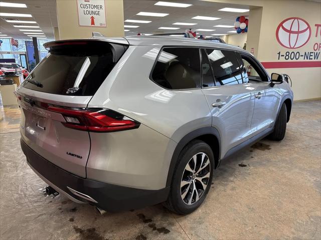 2024 Toyota Grand Highlander Hybrid Limited MAX