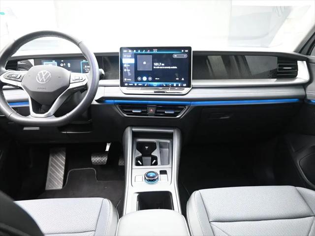 2025 Volkswagen Tiguan 2.0T SE