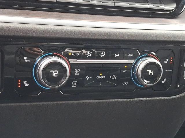2026 GMC Sierra 1500 Crew Cab, Short Bed, SLT, 4WD