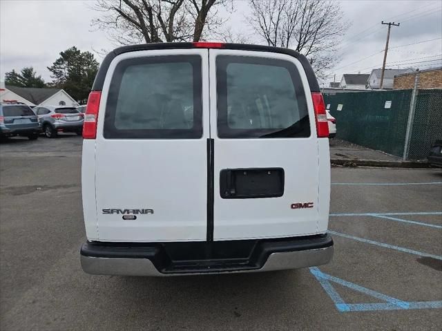 2019 GMC Savana 2500 Work Van