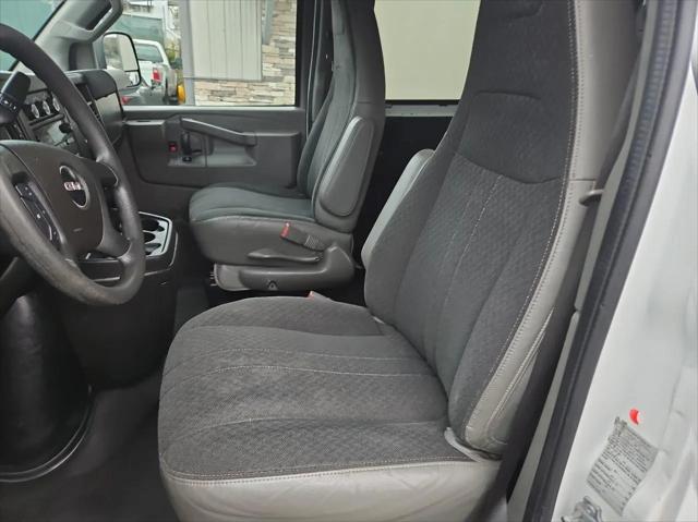 2019 GMC Savana 2500 Work Van