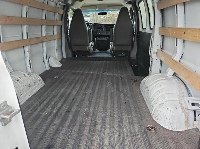 2019 GMC Savana 2500 Work Van