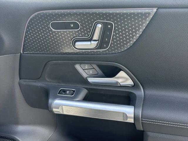 2026 Mercedes-Benz GLB 4MATIC