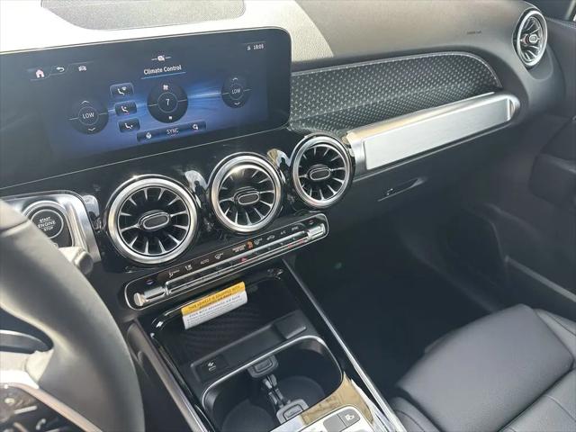 2026 Mercedes-Benz GLB 4MATIC