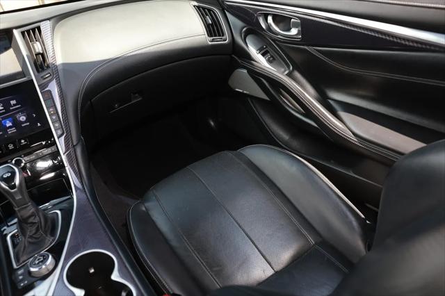 2019 INFINITI Q60 RED SPORT 400