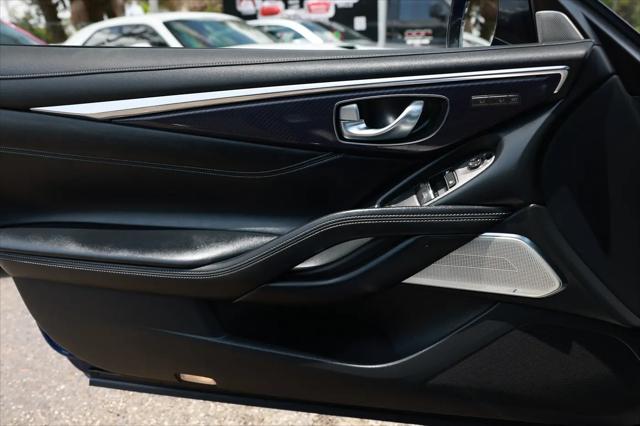 2019 INFINITI Q60 RED SPORT 400
