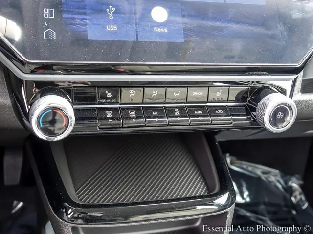 2027 Chevrolet Bolt LT FWD