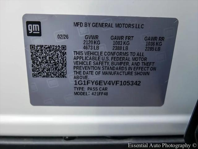 2027 Chevrolet Bolt LT FWD