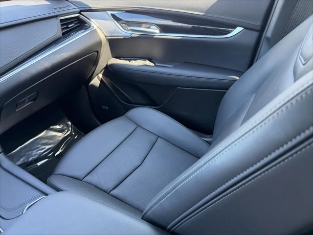 2025 Cadillac XT5 AWD Premium Luxury