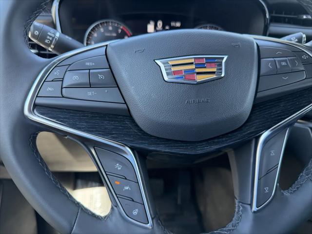 2025 Cadillac XT5 AWD Premium Luxury