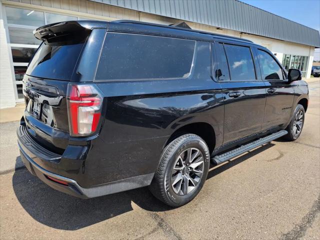 2022 Chevrolet Suburban 4WD Z71