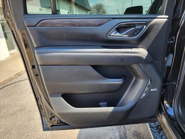 2022 Chevrolet Suburban 4WD Z71