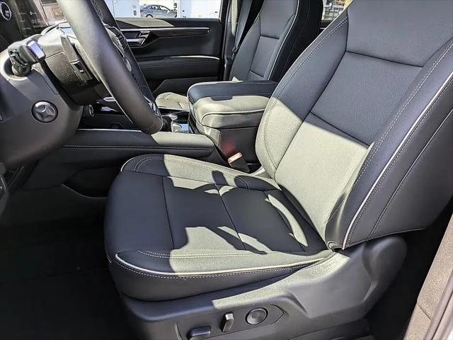 2026 Chevrolet Suburban Premier, 4WD