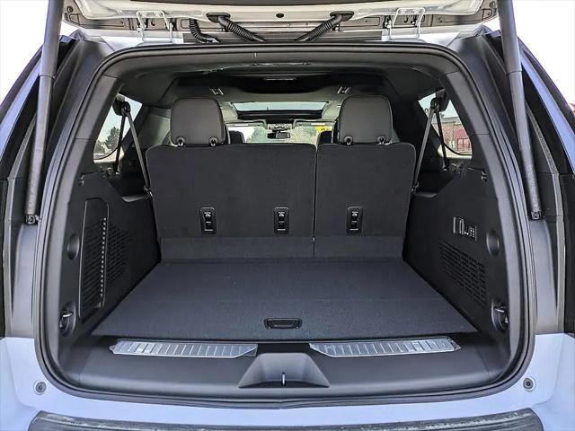 2026 Chevrolet Suburban Premier, 4WD