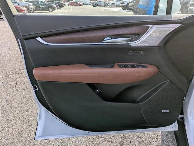 2026 Cadillac XT5 Premium Luxury FWD