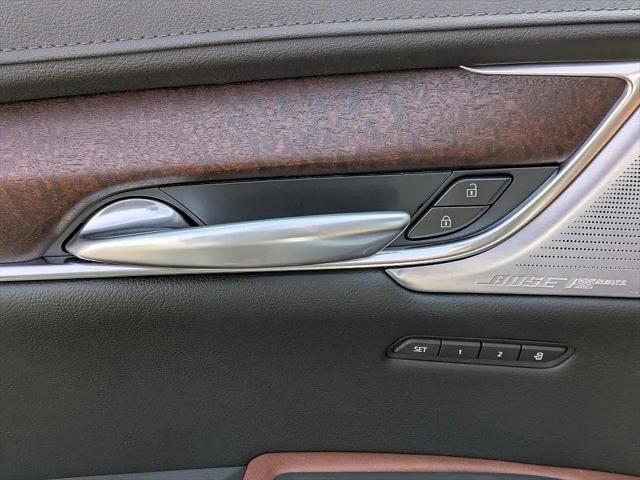 2026 Cadillac XT5 Premium Luxury FWD
