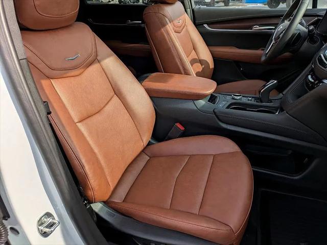 2026 Cadillac XT5 Premium Luxury FWD