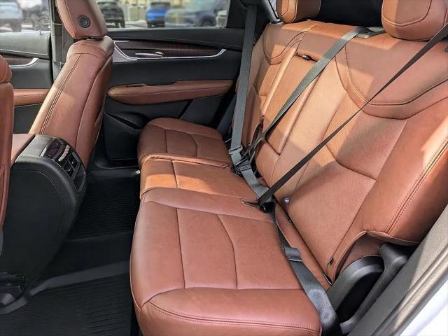 2026 Cadillac XT5 Premium Luxury FWD
