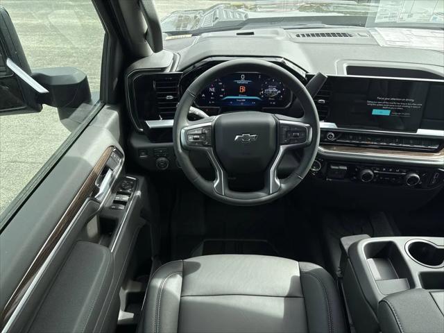 2026 Chevrolet Silverado 2500HD Crew Cab, Standard Bed, LT, 4WD