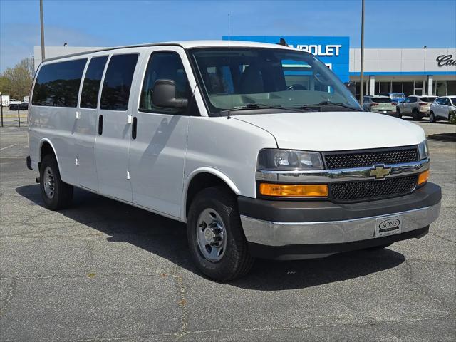 2021 Chevrolet Express Passenger RWD 3500 Extended Wheelbase LT