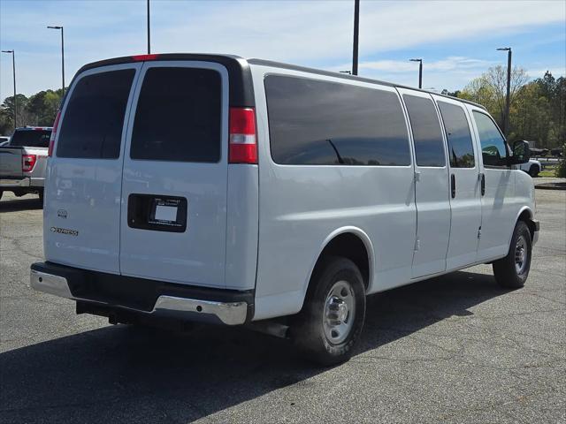 2021 Chevrolet Express Passenger RWD 3500 Extended Wheelbase LT