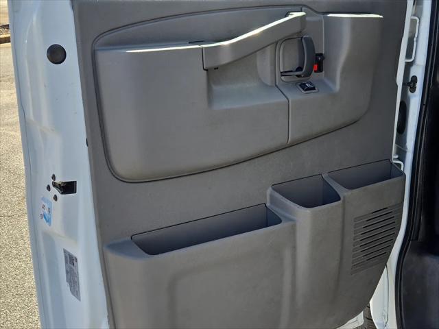 2021 Chevrolet Express Passenger RWD 3500 Extended Wheelbase LT