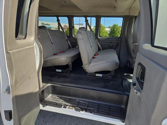 2021 Chevrolet Express Passenger RWD 3500 Extended Wheelbase LT