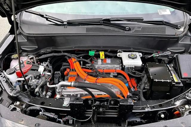 2027 Chevrolet Bolt LT FWD