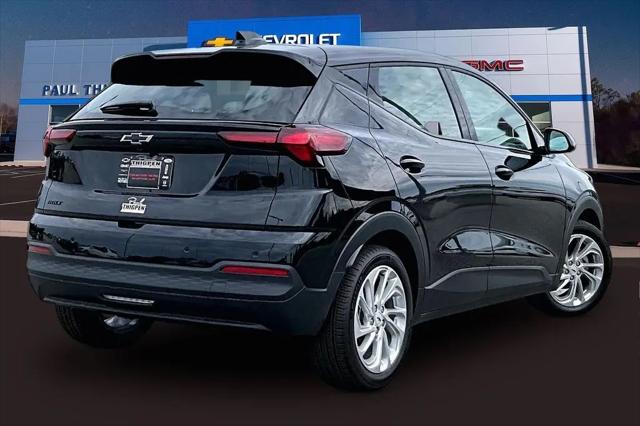 2027 Chevrolet Bolt LT FWD
