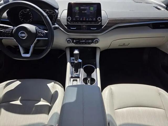 2021 Nissan Altima SL FWD