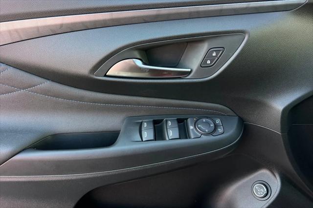2026 Buick NV Sport Touring FWD